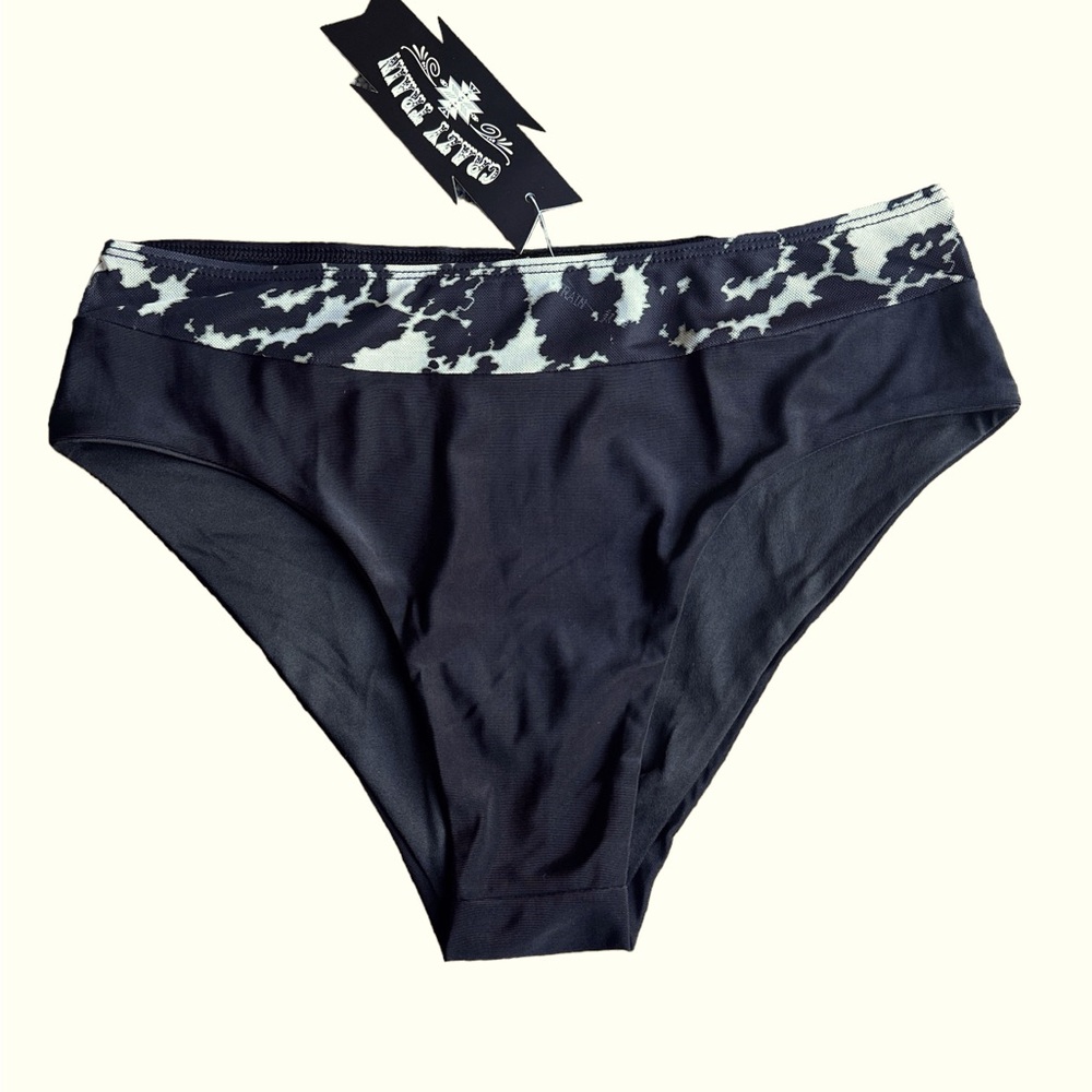 CRAZY TRAIN Cattle Boss Swimsuit Bottom NWT Western Cowprint Black Size Medium